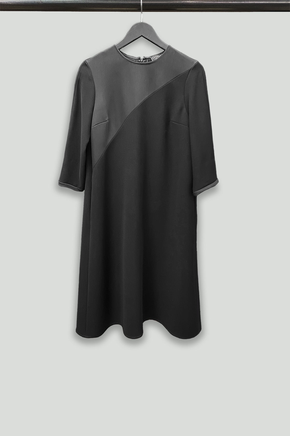 Black Microfiber Smart Gabardine Tunic Dress