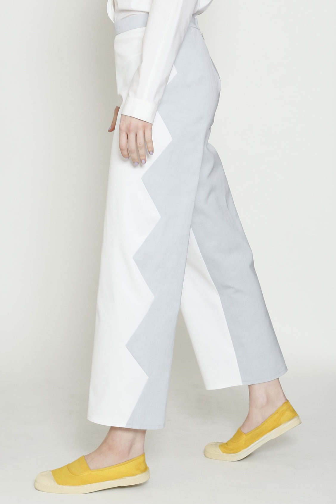 Cotton Blend Mist and Off White Zig Zag Back Zip Pant