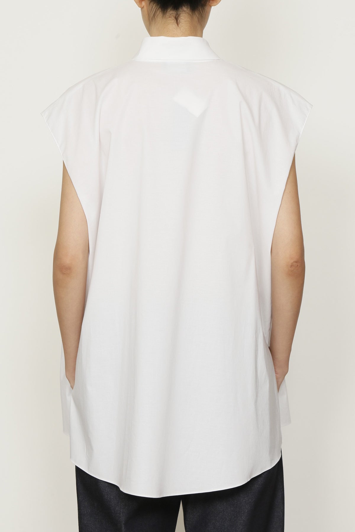 Paper Cotton One-Size-Fits-All Sleeveless Big Shirt Vest - 3