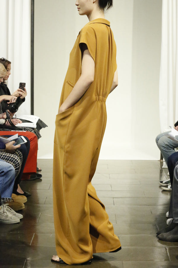 Smart Gabardine Turmeric Sleeveless Pocket Jumpsuit with Elastic Back