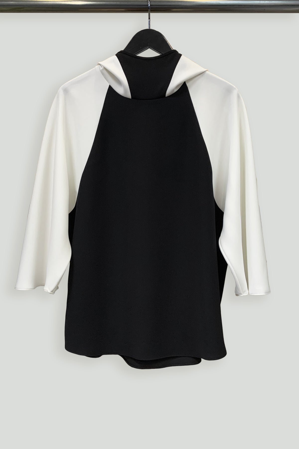 Black and White Microfiber Smart Gab Raglan Hoodie - 5