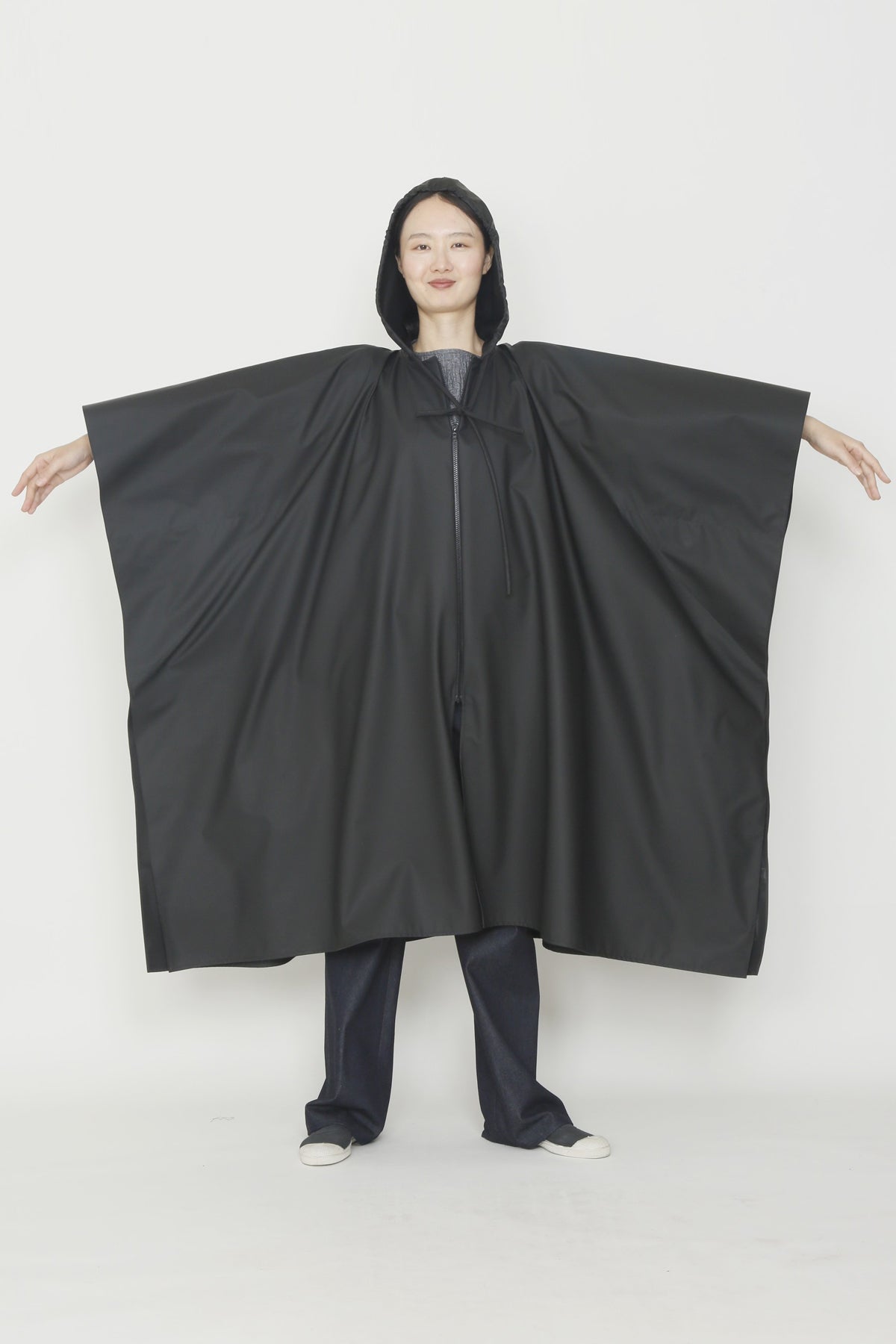 Black Matte Rainwear Zero-Waste Square Hem Hooded Zip Front Cape-5