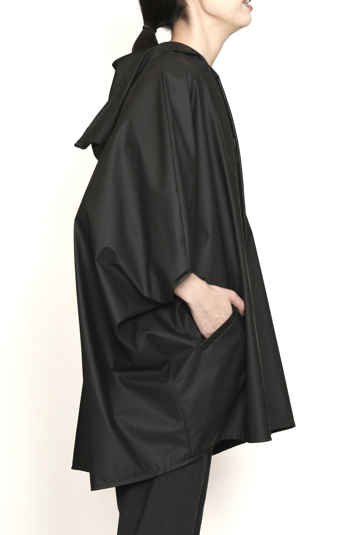 Hooded Pod Rain Jacket in Matte Water-Repellent Fabric-3
