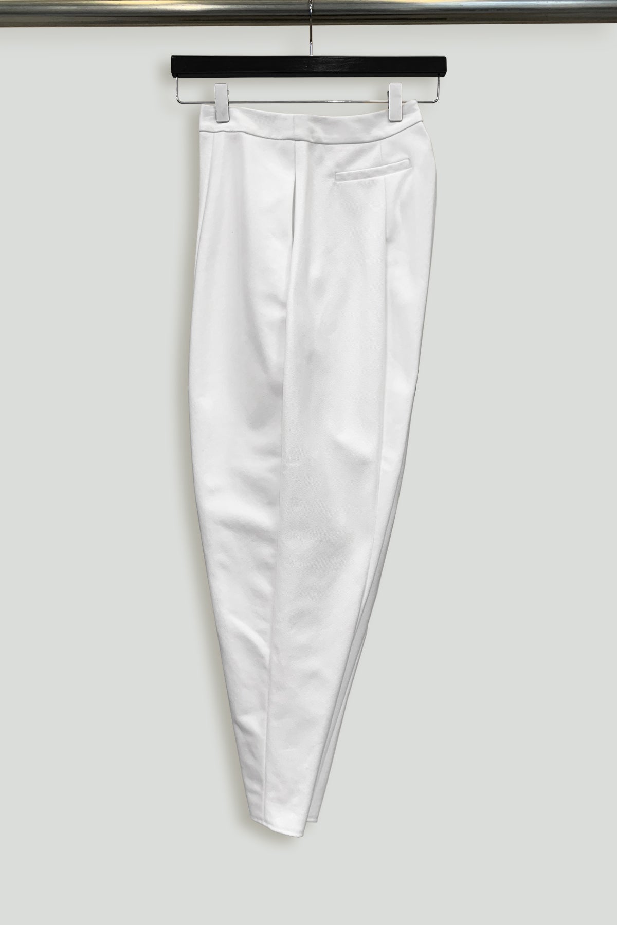 White Denim Fly-Front Crescent Pant with Pockets