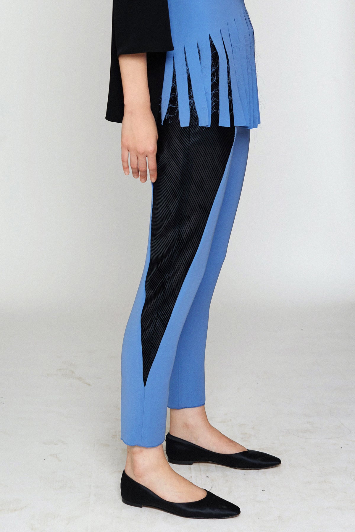 Cerulean Smart Gab Tapered Pant with Triangular Cut Velvet Side Insets