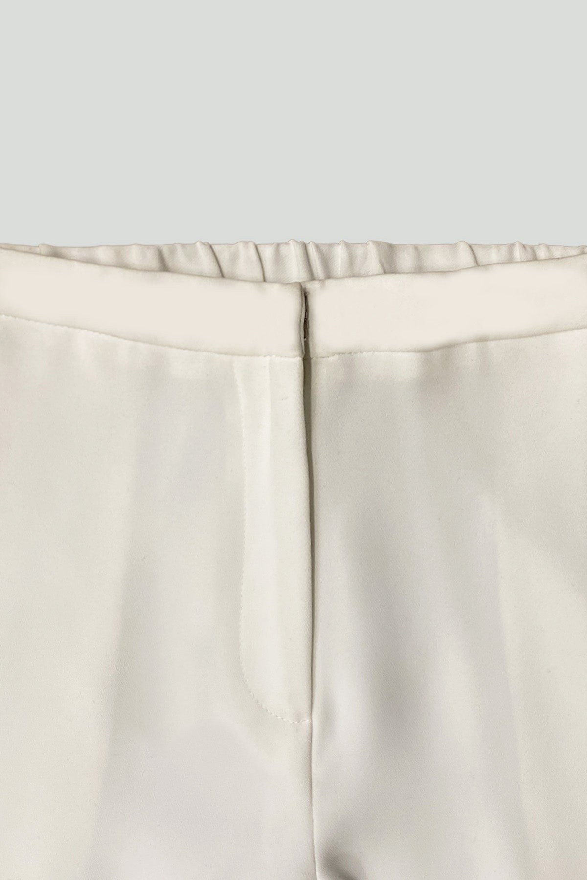 White Lightweight Microfiber Smart Gabardine Pocket Pant with Elastic Back Waist