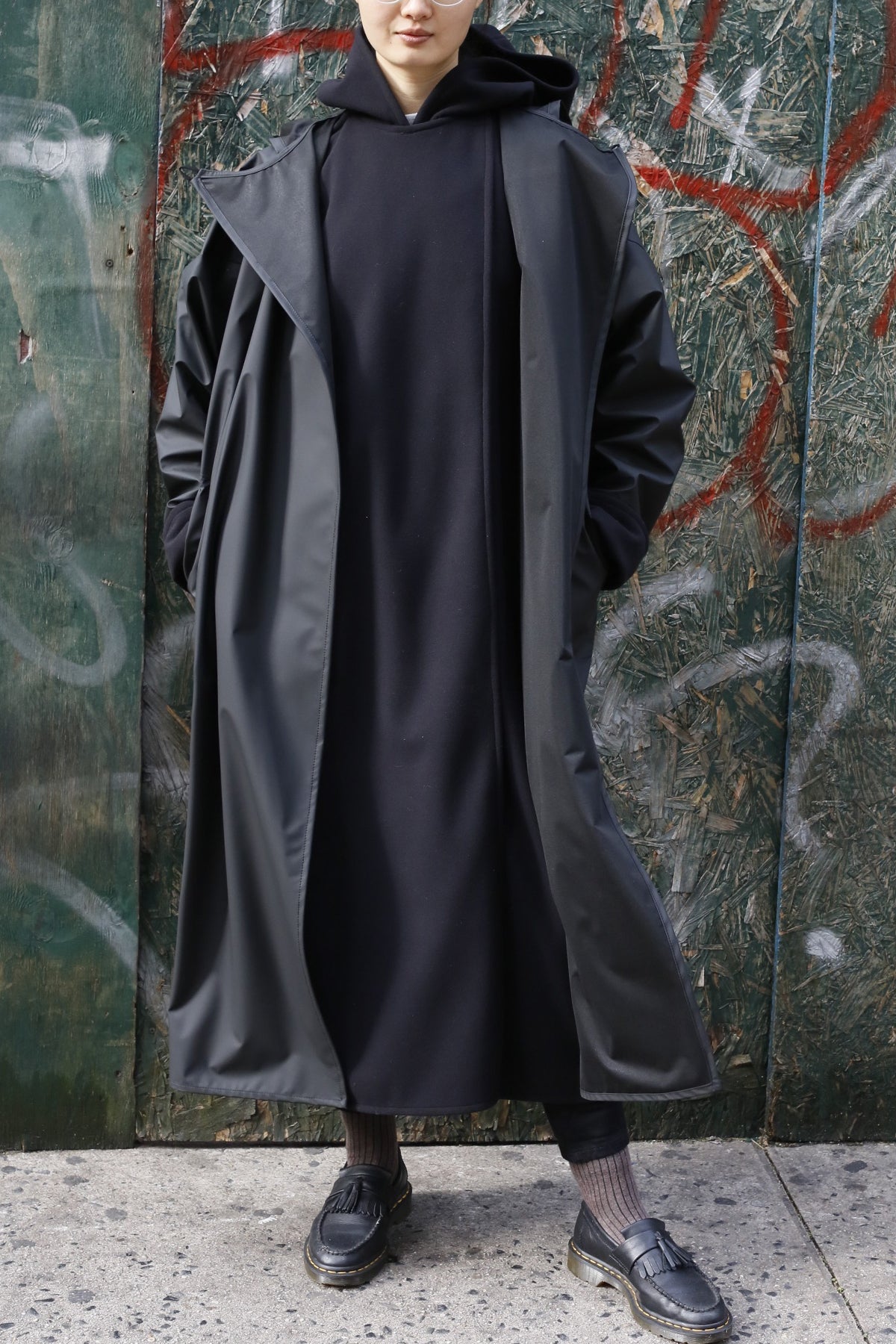 Black Water-Repellent Oversized Hooded Drop Shoulder Long Raincoat-2