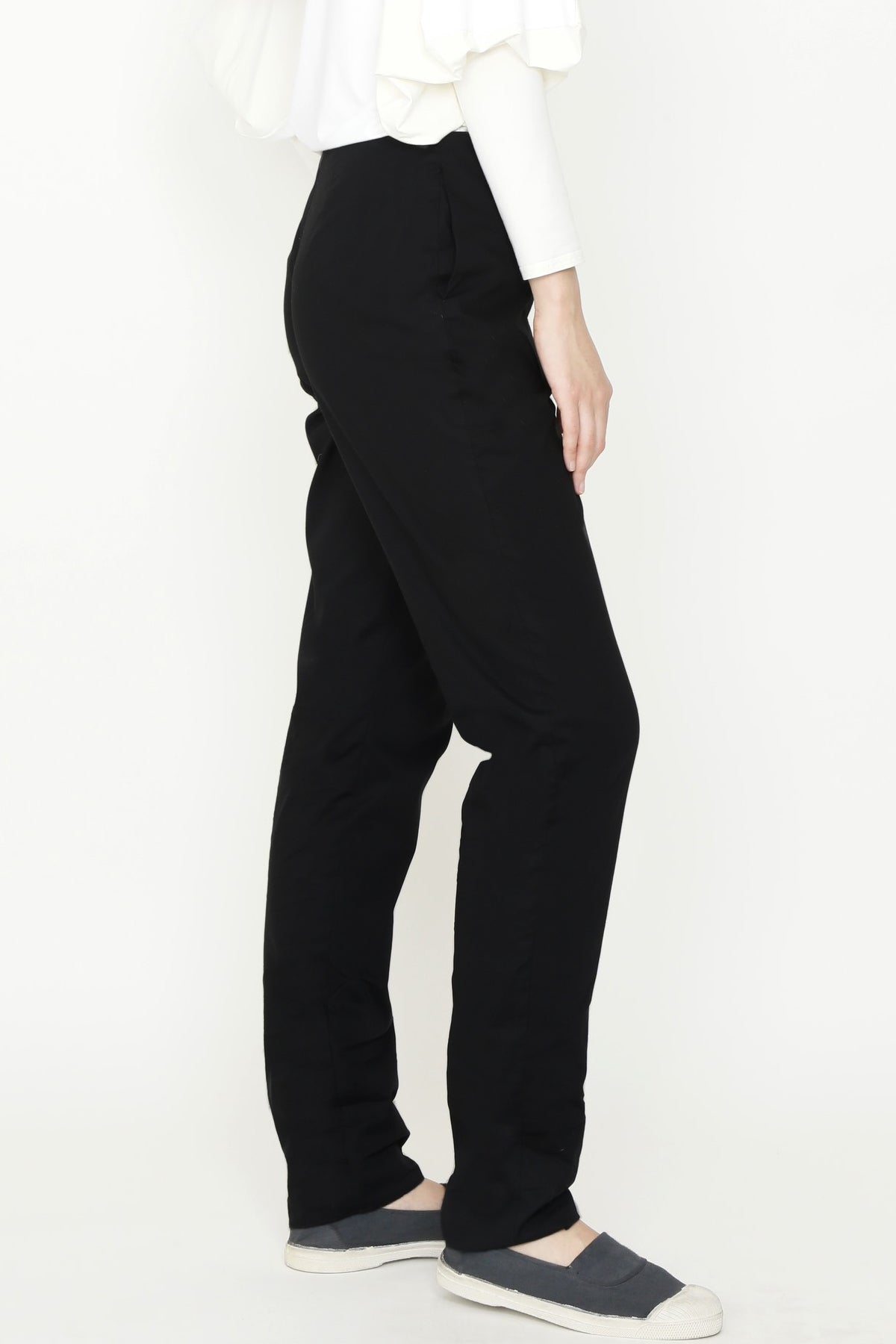 Microfiber Smart Gabardine Back Zip Slim Fit Pedal Pusher Pant-2